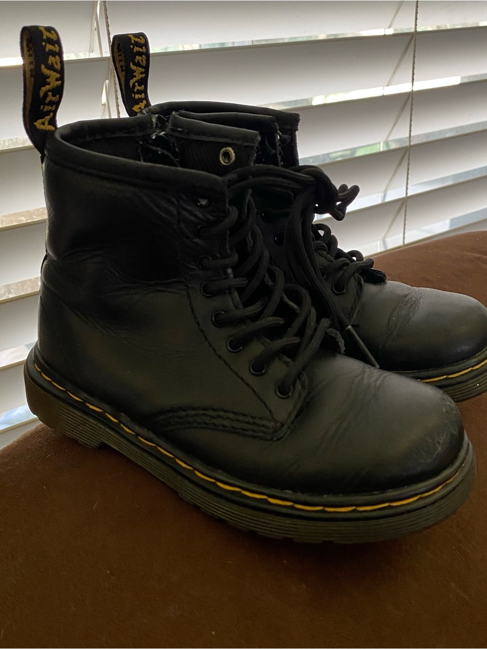 Dr. Martens 1460 T Black Leather Kids Combat Boots US Size 9 Lace Up Zip Closure